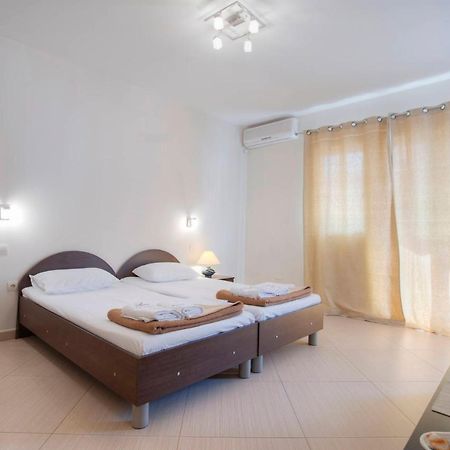 Mandir Apartments - Center บุดวา ภายนอก รูปภาพ