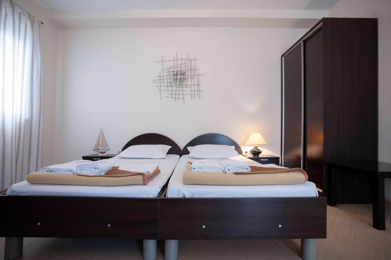 Mandir Apartments - Center บุดวา ภายนอก รูปภาพ