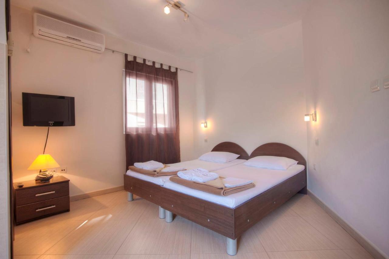 Mandir Apartments - Center บุดวา ภายนอก รูปภาพ