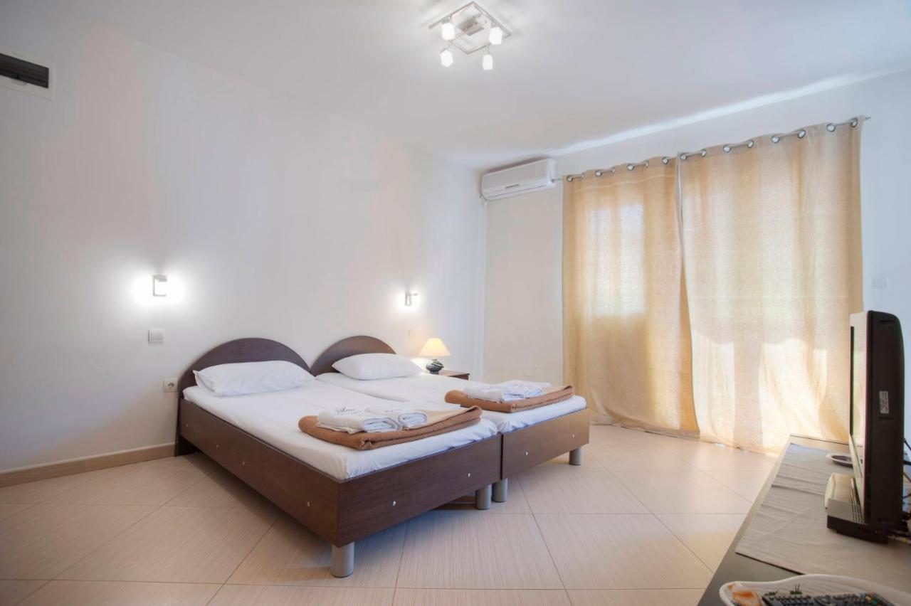Mandir Apartments - Center บุดวา ภายนอก รูปภาพ